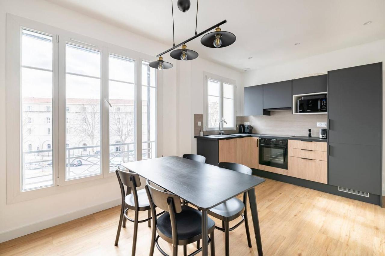 Les Lofts De Saint Clair Un Balcon A Loft 4ch Clim 8 Pax Max Apartment